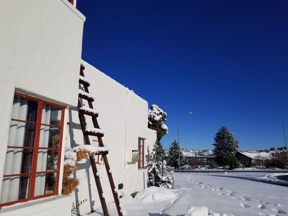 Apache Lodge Prescott Extérieur photo