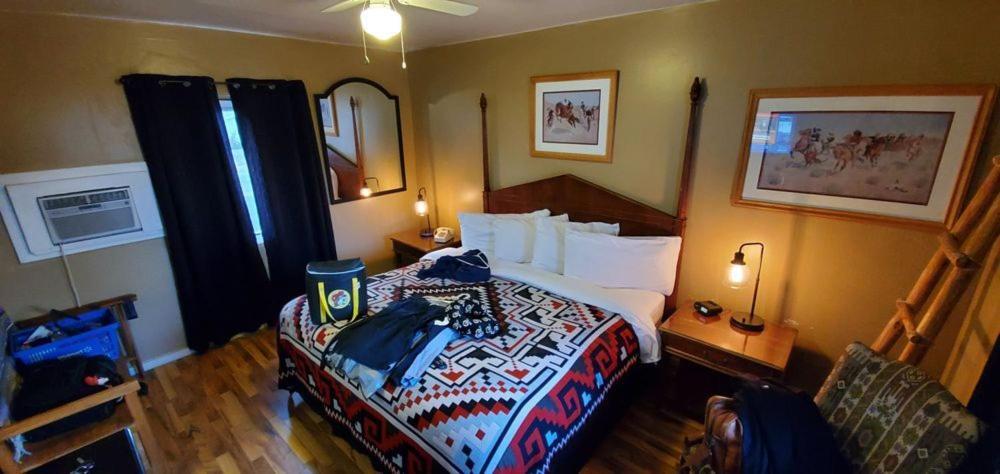 Apache Lodge Prescott Extérieur photo
